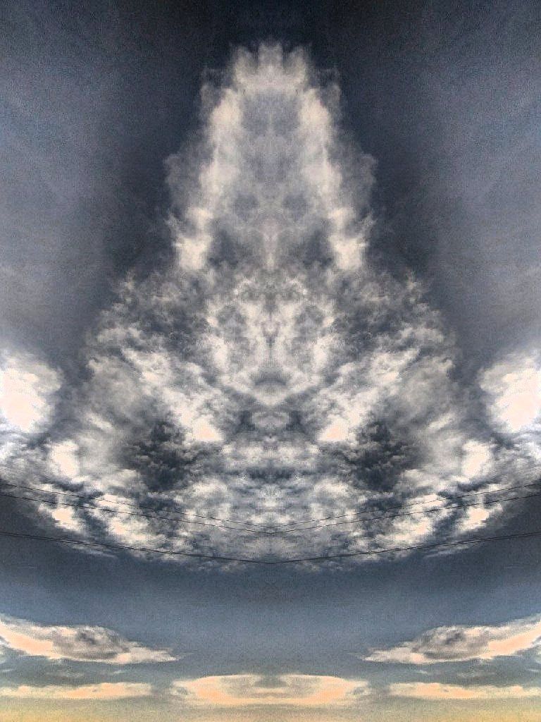 dab_brad's tweet photo. Ascension is happening, welcome to 4D It's time to meet the divine crew behind the curtain! 22 Part 1
#ufotwitter #angels #mirror #galacticfederation #uap #mothership #4d #Aliens #ascension #UFOSightings #paranormal #angelicbeings #ElonMuskNews #spirituality https://t.co/sJBGeu4FcZ