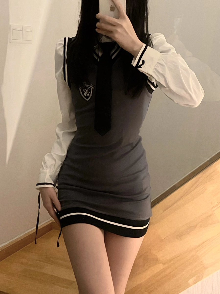 yaer0328's tweet photo. 哥哥的鸡鸡是不是该回家了呀 https://t.co/X2KLeIRscD