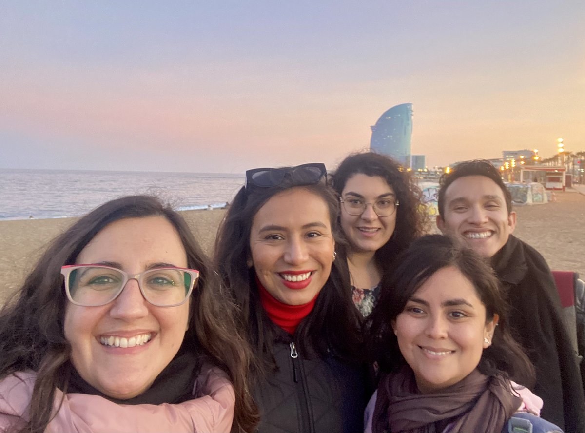 What a wonderful afternoon in Barcelona to end our annual group’s retreat! Beautiful day to visit both Parc Güell and Barceloneta Beach! ☀️😍 
#Barcelona 
Thank you everyone for the amazing days and science!
<a href="/ArminioRavelo/">José Alejandro Arminio Ravelo</a> <a href="/Jaxiry152/">Jaxiry Barroso</a> <a href="/mariapausalinas/">María Paula Salinas-Quezada</a> <a href="/Pilar_sanchpe/">Pili Sánchez Peña</a> <a href="/MariaEscEsc/">María Escudero Escribano</a>