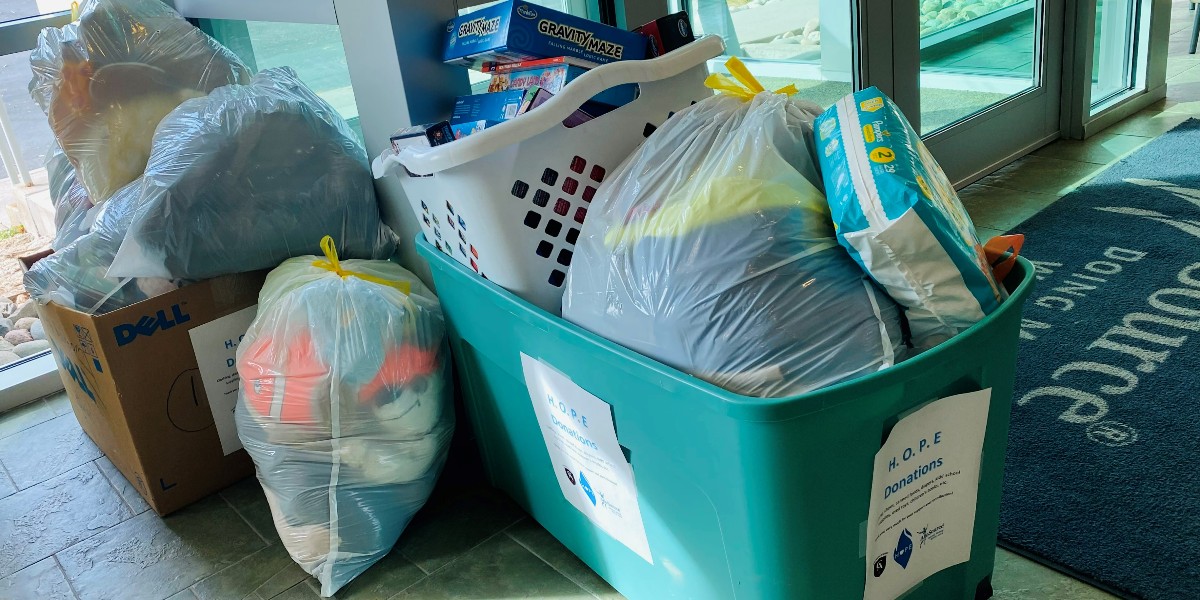 AlloSource's tweet photo. Colorado Academy's HOPE program offers free necessities to families in need. We recently participated and, in total, had close to 3,000 essentials donated by #TeamAlloSource! It was one of the most successful years for the program and we were proud to be a part of it! #community https://t.co/b3mPS3HER1