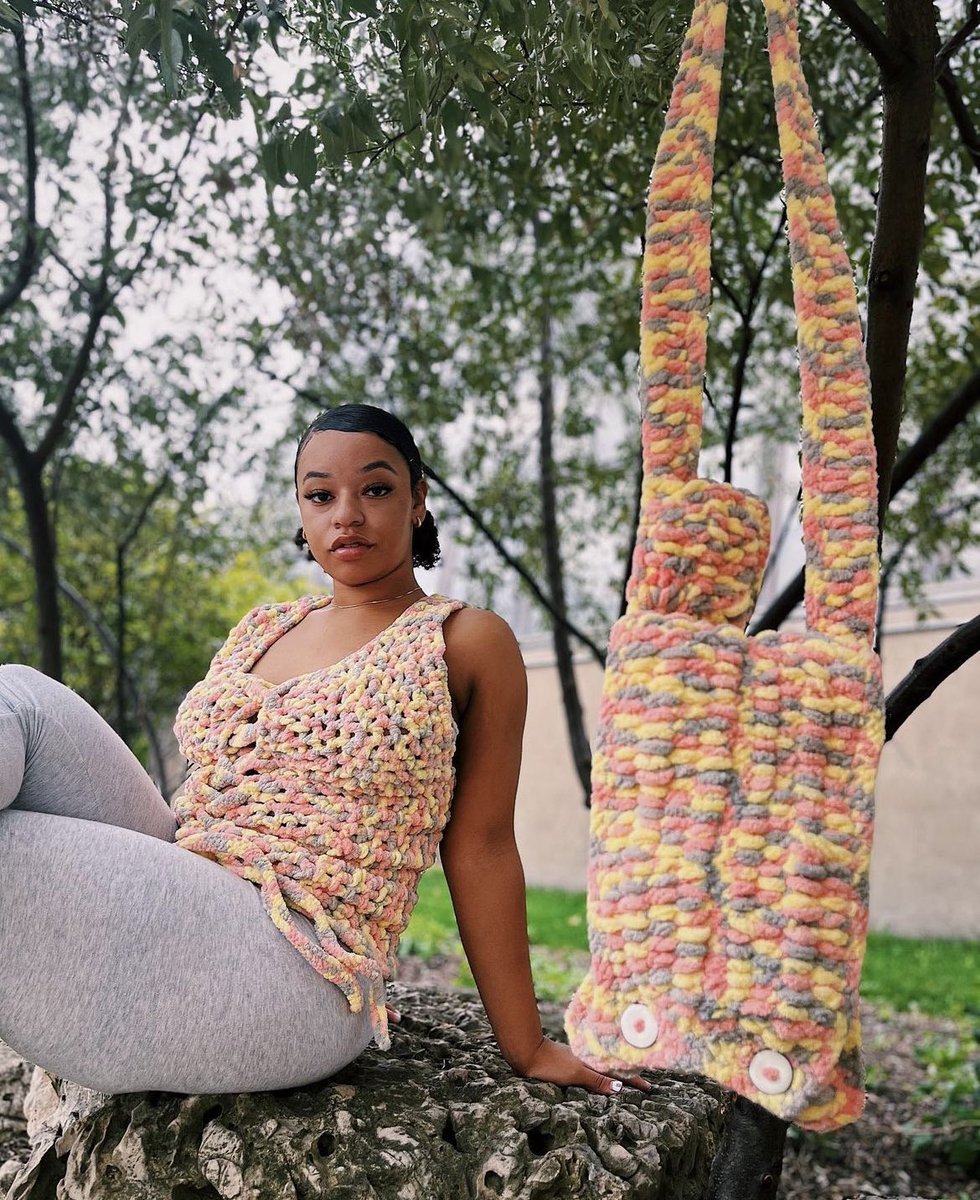 cinematicsolo's tweet photo. Pink lemonade top (pink lemonade bag no longer available )
#crochet #crochetartist #fashiondesigner #crochettop https://t.co/Lna4b8MH46