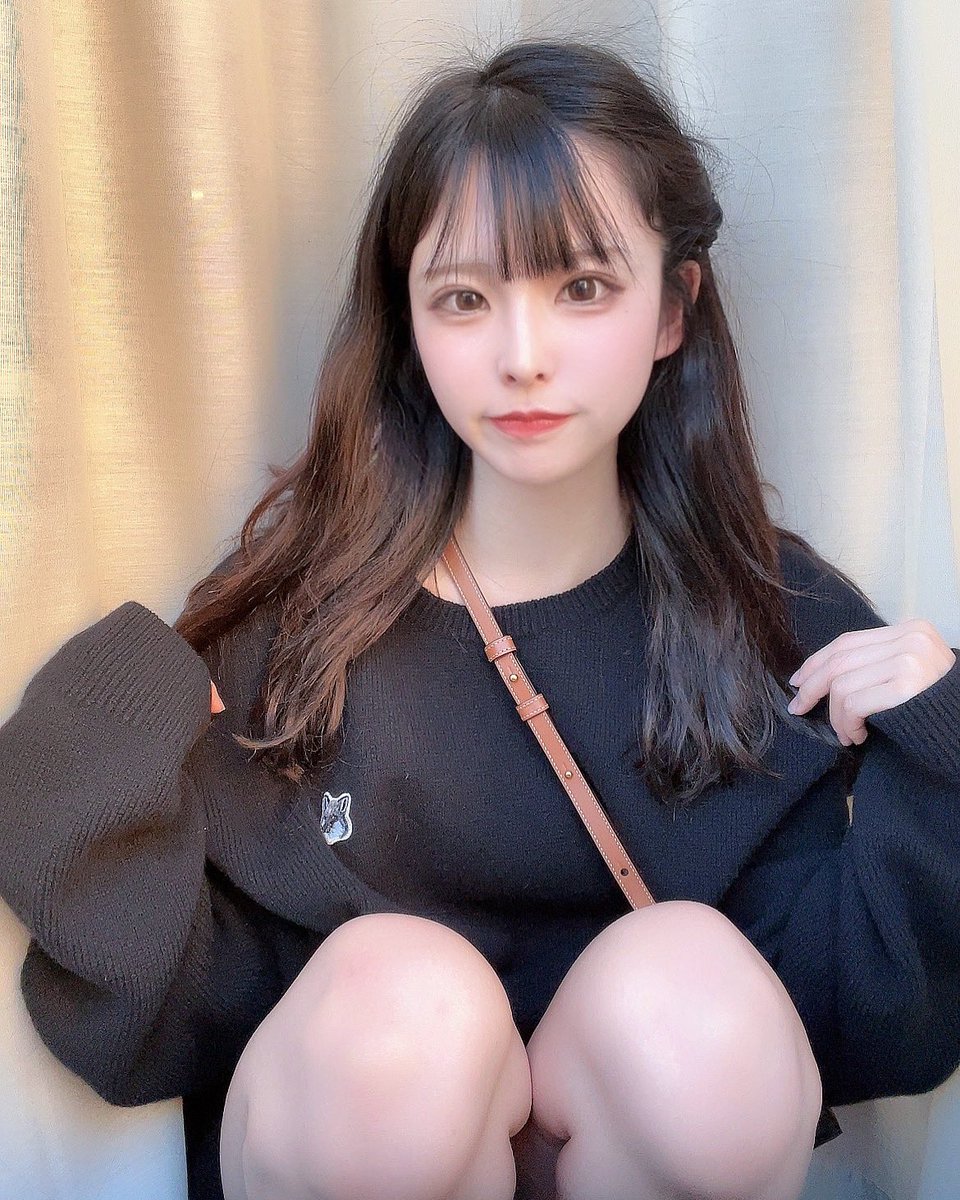 Slideshow erica hand xiao e.