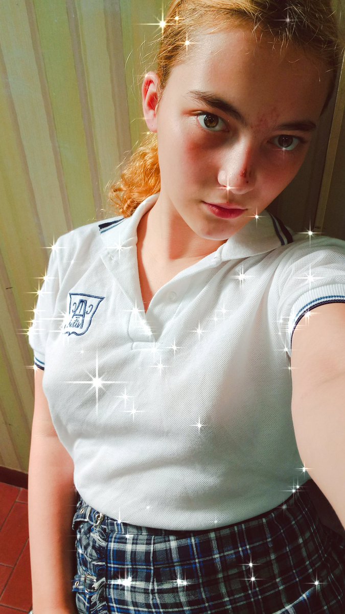 BereGeneracionZ's tweet photo. Foto en la #Escuela con mi #lookdecolegiala https://t.co/4RwVmvIfDu