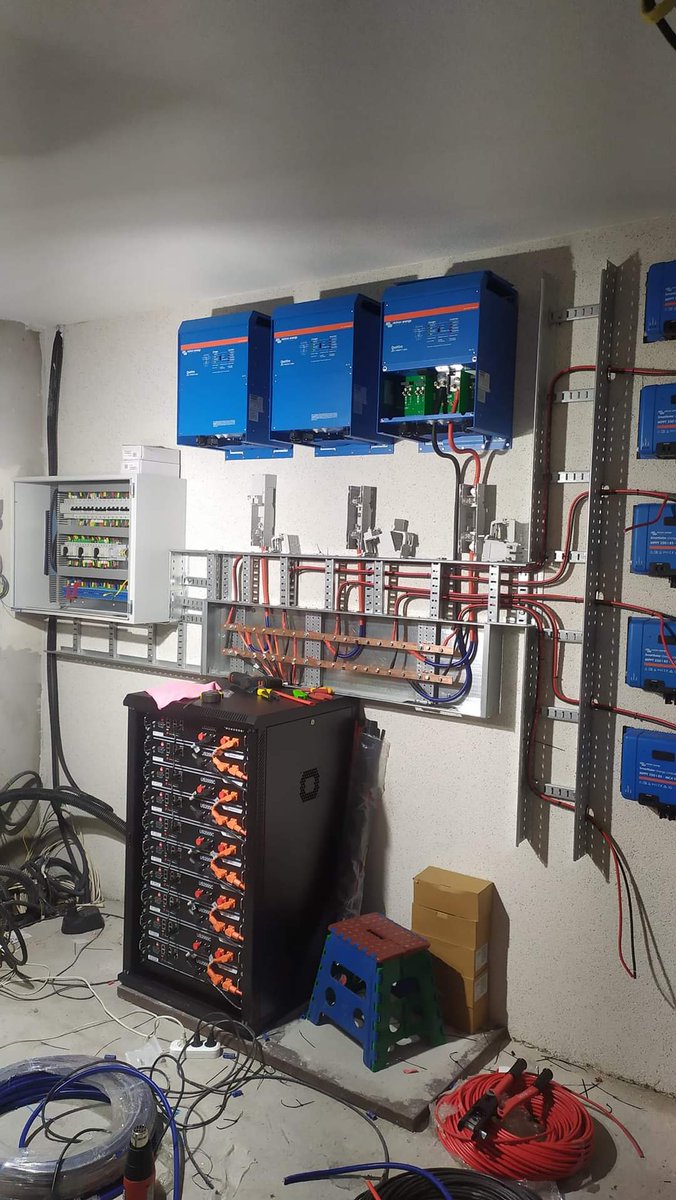 AMgbemere's tweet photo. @ruffydfire I run a Solar Inverter installation company in Nigeria..Pls patronize our services 08114140004 https://t.co/3Qim2MCkcW