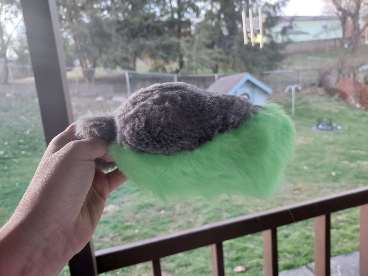 SheakSuits's tweet photo. Nub tails for sale! The silver tail has a texture minky fur so it looks layered. 

The grey and the black tails are for sale for $60 USD! Free usa shipping! I accept cashapp or paypal. NO TRADES. Message me for info or purchase! I take custom tail orders #fursuit #fursuitmaker https://t.co/dmFSX9Ccyd