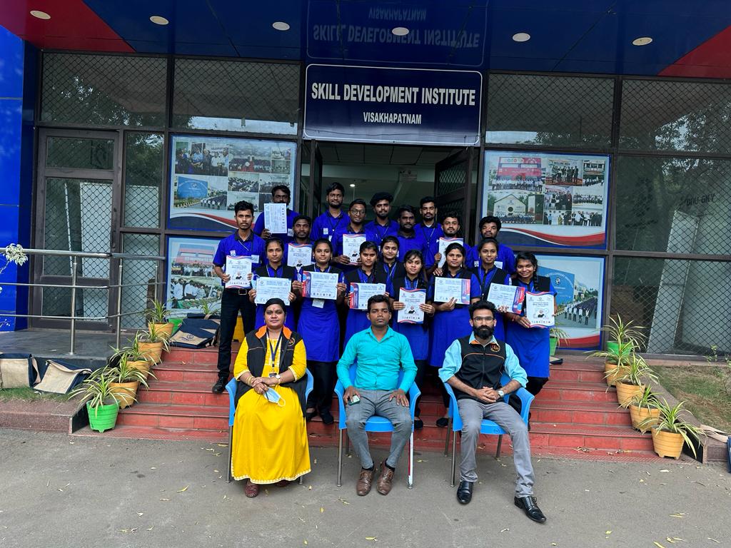 310iSkilling's tweet photo. Successful completion of Batch 22 of Multifunctional Administrative Executive under the Management, Entrepreneurship &amp; Professional Skills sector @MEPSCindia at SDI-Visakhapatnam. Thank you for your support @sdivisakh. https://t.co/9kR74O5jdA