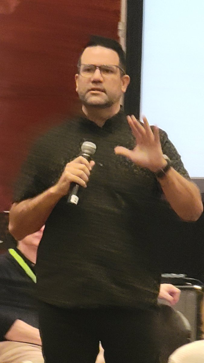 Theres only 2 types of organizations the ones that are changing and the ones that are doing. <a href="/SergioHornung/">Sergio Hornung</a>