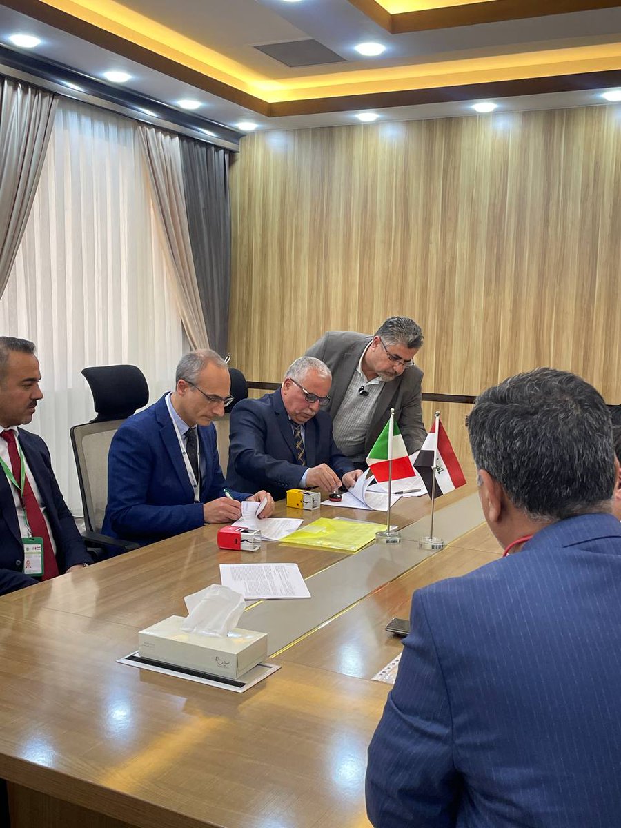 AVSI_MENA's tweet photo. On March 13, @FondazioneAVSI #Iraq signed an agreement with the Governorate of Ninewa, the Ministry of Health, and Al-Monasseq Global Company to provide training on bone marrow transplantation to the medical and technical staff of Al-Hadbaa specialized hospital in #Mosul https://t.co/bkuTcQoSsU