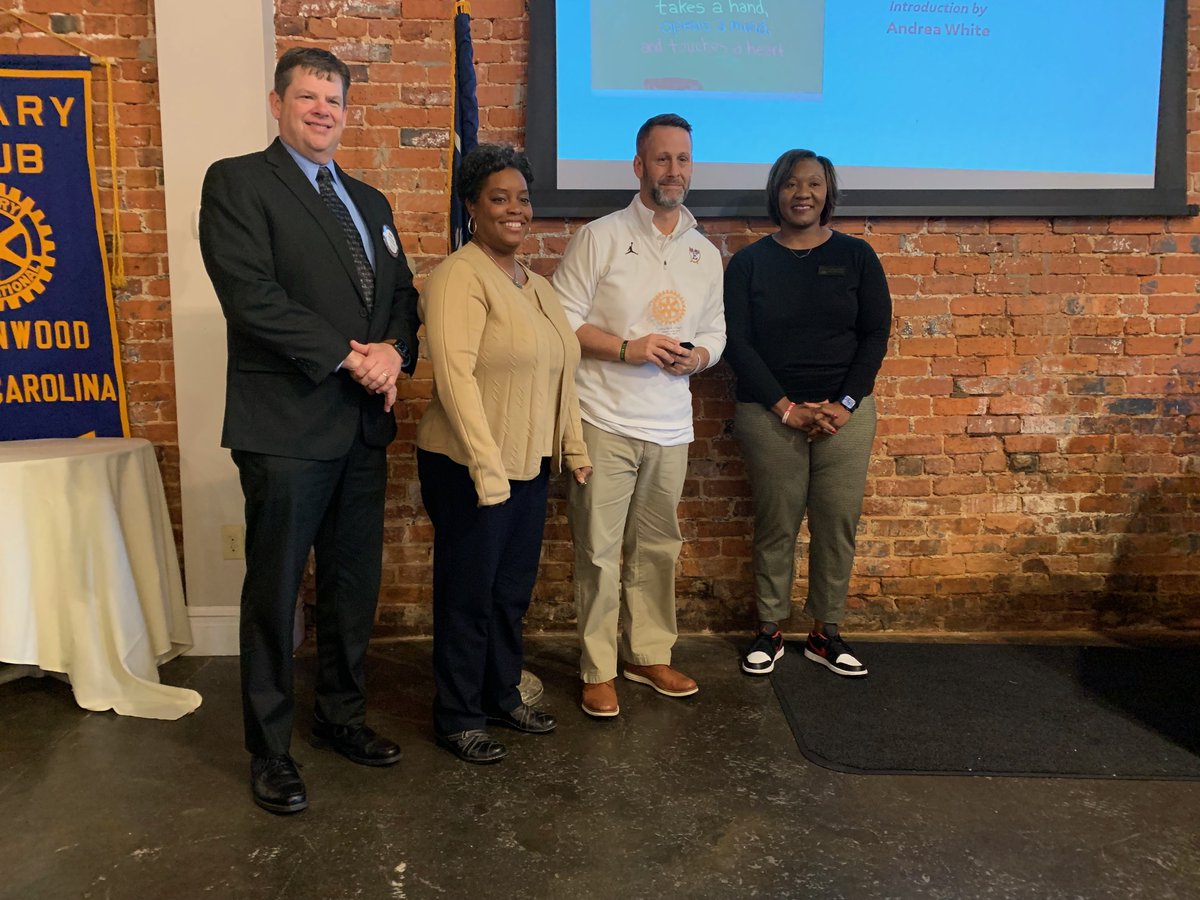 Gwd50Schools's tweet photo. Congratulations to our Greenwood Rotary Teachers of the Year who were recognized at a recent Rotary meeting. #D50believes https://t.co/XZXa7V22XR