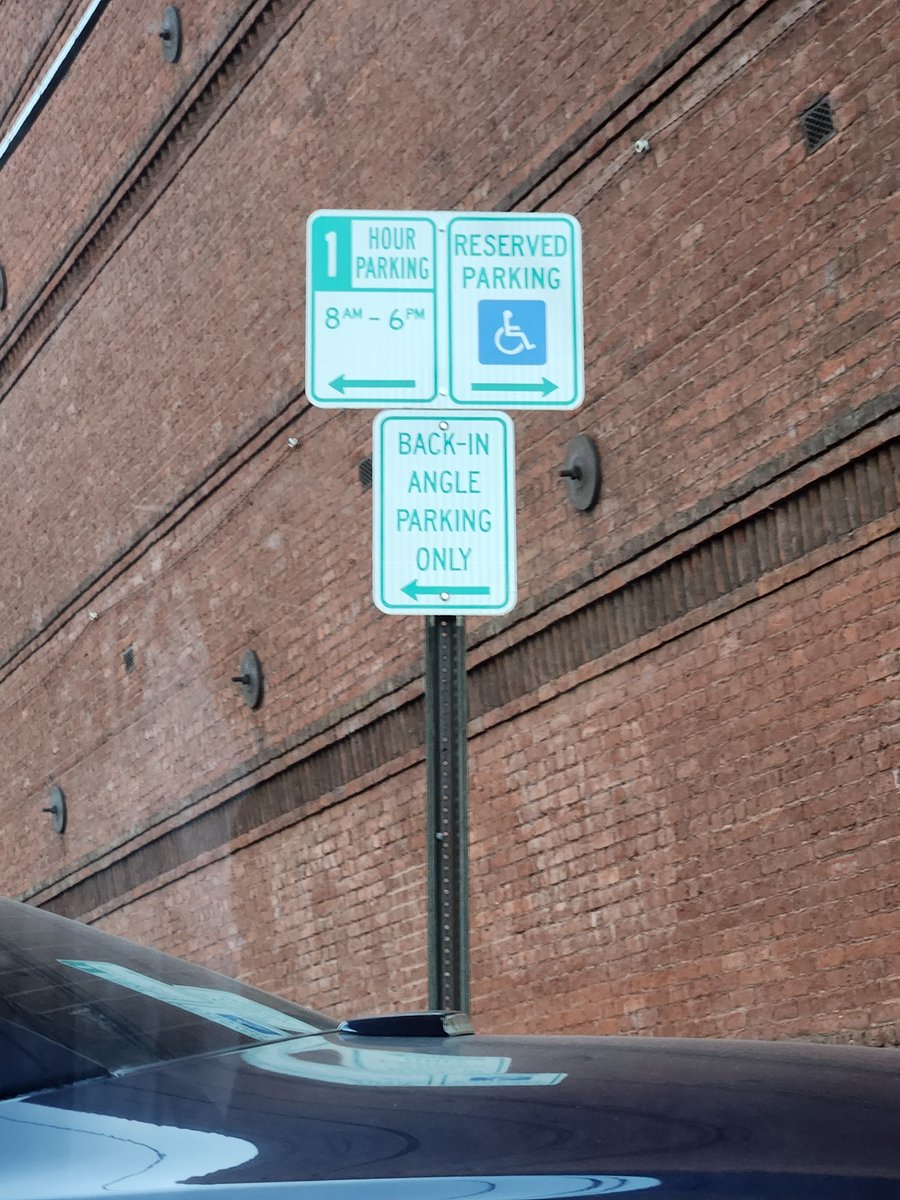 iRockiFlow's tweet photo. @LevarStoney the parking signs downtown need to be better. Turn them in a direction the makes sense! https://t.co/jcYdJB76Ph