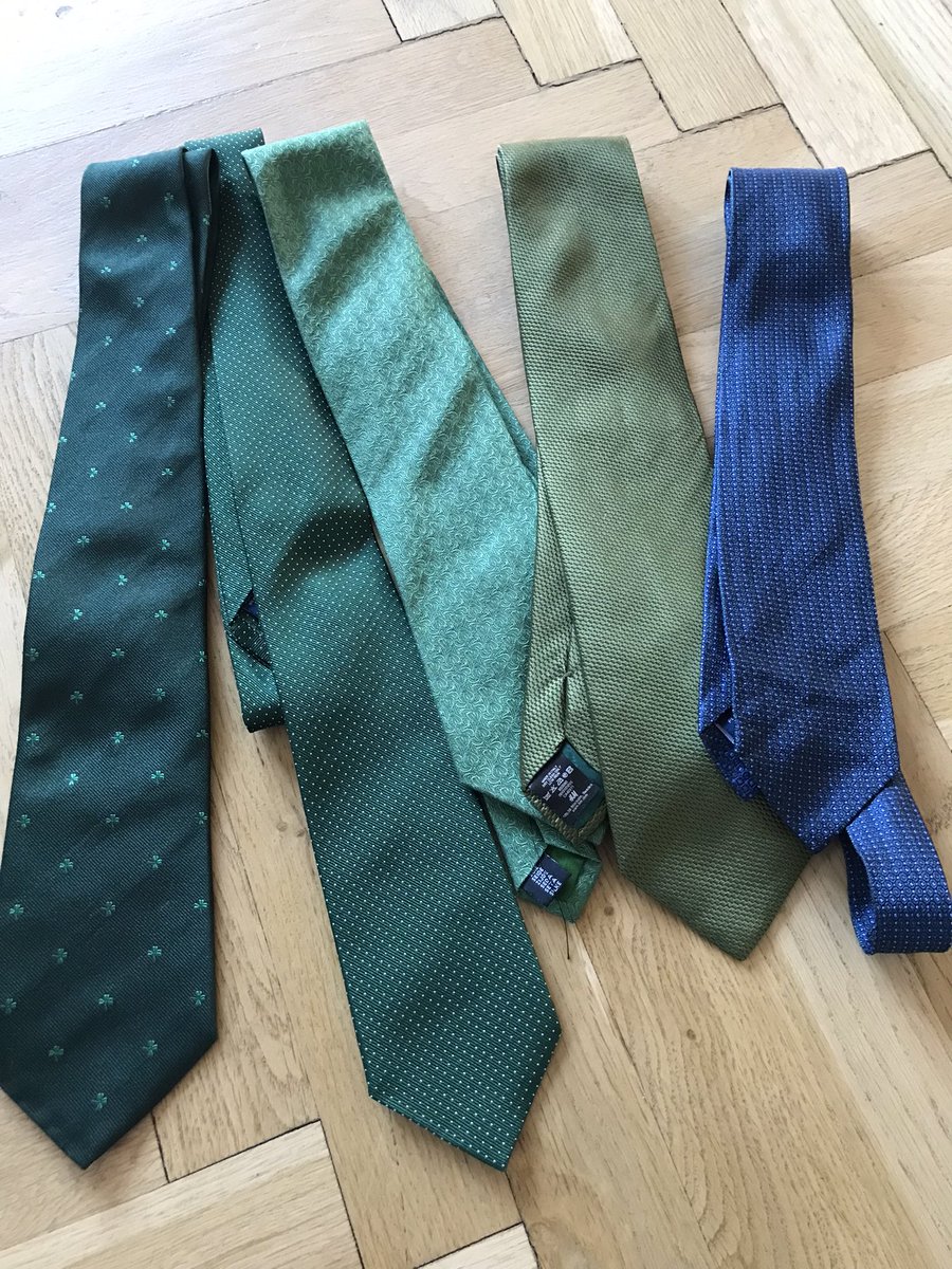 The ties are out for #StPatrickDay ☘️

Busy but exciting days ahead: 

16 March: Embassy reception 

18 March: @IHBCircle Gala Dinner 

19 March: Budapest SPD parade 

20 March: To Györ & celeb links with Clonfert 🇮🇪

21 March: #EU50 event @ MTA

23 March: To Pécs & 🇮🇪 Day @ Uni