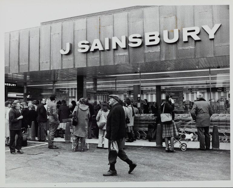 Sainsbury Archive tweet media