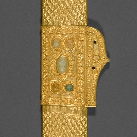 Another Sasanian sword. NYC Met. metmuseum.org/art/collection…
