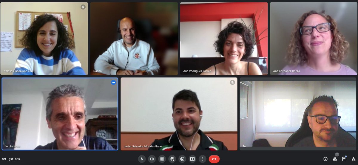 Sesión de trabajo del equipo de investigadores del proyecto Coordinado #ExerMot4Health <a href="/CienciaGob/">Ministerio de Ciencia, Innovación y Universidades</a> 
"Coste- efectividad de varias intervenciones de #Ejercicio por la 💚#SaludMental  y #SaludFísica de los #Mayores a corto y largo plazo en ámbito comunitario e institucional"