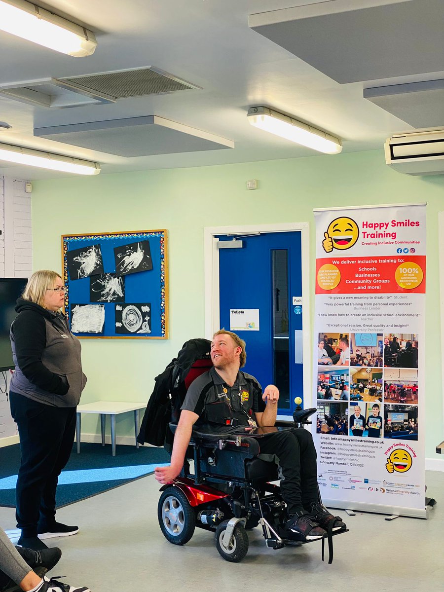 happysmilescic's tweet photo. 💛 We’ve been delivering more of our #DisabilityAwareness &amp; #PositiveRisk workshops with @boltoncouncil staff!

👏 Congrats to new team member Jenny on her first workshop with us! 

📧 Get in touch for more info on inclusive training for your staff! 

#TeamBolton #Inclusion https://t.co/BqXQv0MWwQ
