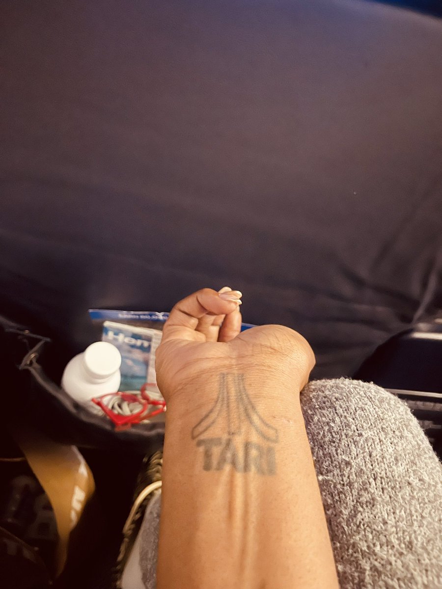 MOMSTER “Tea🫖” tweet media