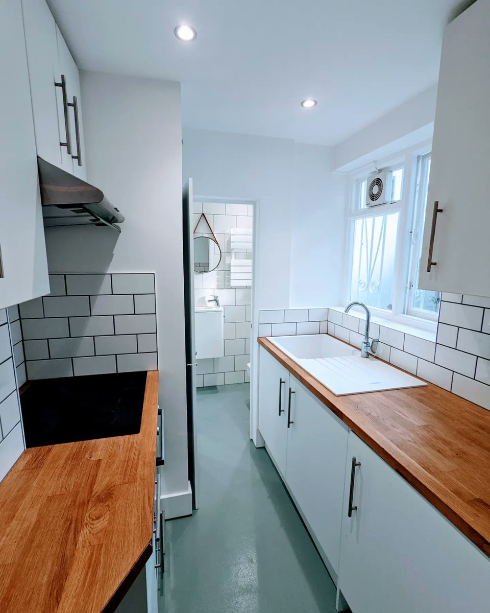 Taking bookings in all London areas ,contact for a free quote . #islington #clapham #brixton #putney  #hackney #hampstead #westminster #canarywharf #battersea #richmond #kensington #tottenham #chelsea #fulham #walthamstow #goldersgreen #edgware #london
