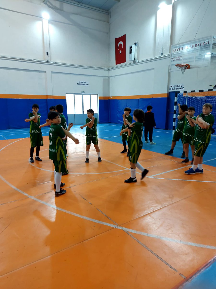 Okulumuz Futsal takımı Suriçi kupası küçük erkek grubunda ilçe 4.sü olmuştur.Öğretmenimiz Hamdi Kalkavan’ı ve sevgili öğrencilerimizi tebrik eder başarılarının devamını dileriz. <a href="/DogaOkullari/">Doğa Koleji</a> <a href="/EnisEryaman/">Enis Eryaman</a> <a href="/arzuozsu/">Arzu Özsu🇹🇷</a> <a href="/AltunbayAdnan/">Adnan Altunbay</a> <a href="/fundatok/">Funda Tok Düzenli</a> <a href="/muratyllmaz78/">muratyılmaz</a> <a href="/KalkavanHamdi/">Hamdi kalkavan</a>