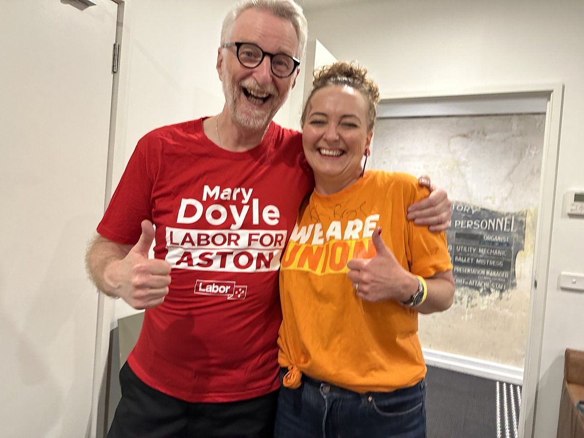 Billy Bragg tweet media