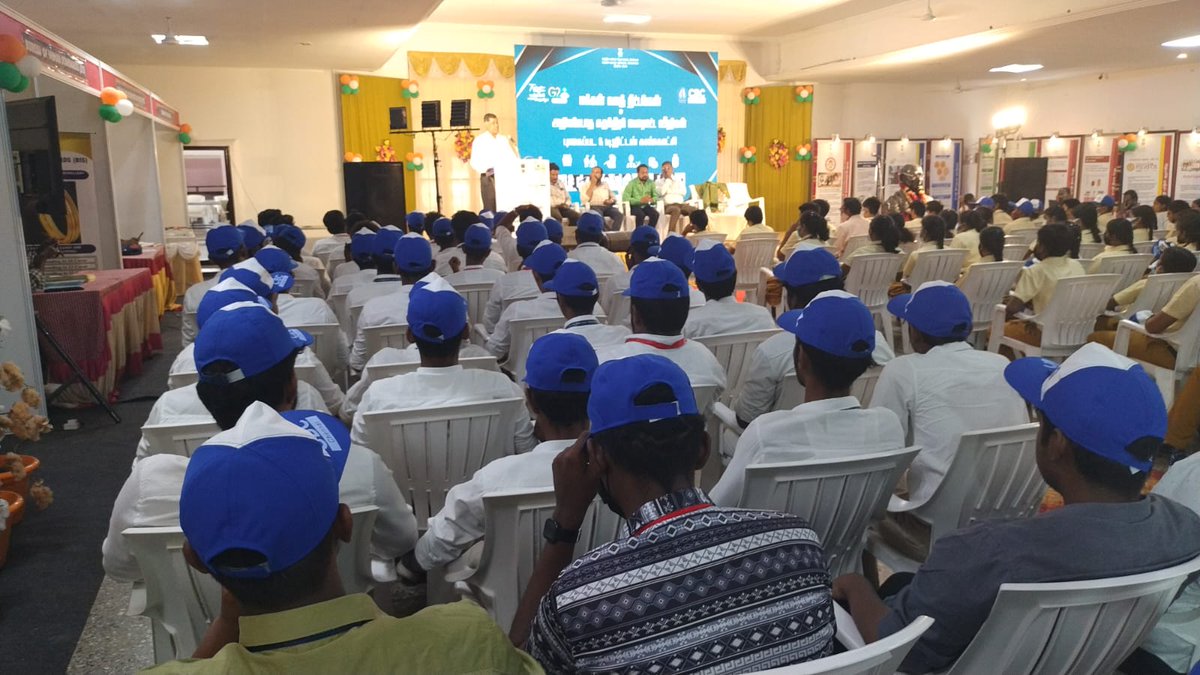CBCCHENNAI_MIB's tweet image. Sh V. Gopinath, Scientist-F &amp;amp; Senior Director, @IndianStandards leading an awareness session on #BIS #Hallmarking , Certification &amp;amp; Quality Standards' in the ICOP on #AmritMahotsav organised by @CBCCHENNAI_MIB  at #Coimbatore  
@CorporationCBE
@CollectorCbe
@aircbe
@DDNewsChennai