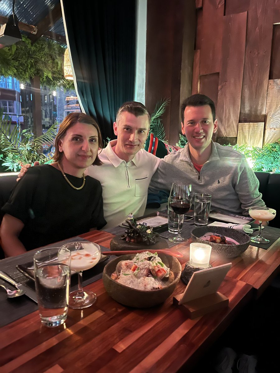 PapapetrouMDPhD's tweet photo. Thrilled to hear a fantastic talk by @Doulatov_lab on his most recent work on SF3B1 mutations and the role of lamins in MDS @SinaiStemCell @IcahnMountSinai. #iPSCLove #CABCT and fantastic dinner with @Elvin_Wag https://t.co/9uI6bf7iEv