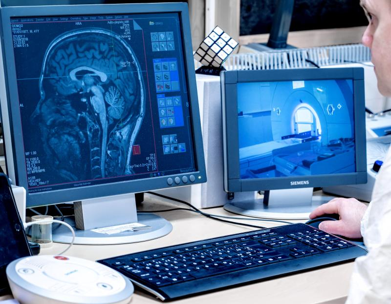 Helsinki Brain & Mind (@hkibrainmind) on Twitter photo The end of 2022 was marked by the official founding of <a href="/HkiBrainMind/">Helsinki Brain & Mind</a>. The network brings together neuroscience researchers from the <a href="/helsinkiuni/">University of Helsinki</a> <a href="/AaltoUniversity/">Aalto University</a> and <a href="/HUS_fi/">HUS Helsingin yliopistollinen sairaala</a>
<a href="/NeurocenterFI/">NeurocenterFI</a> #codedtoconnect
Read more
🔽
helsinkibrainandmind.fi/helsinki-brain… The end of 2022 was marked by the official founding of <a href="/HkiBrainMind/">Helsinki Brain & Mind</a>. The network brings together neuroscience researchers from the <a href="/helsinkiuni/">University of Helsinki</a> <a href="/AaltoUniversity/">Aalto University</a> and <a href="/HUS_fi/">HUS Helsingin yliopistollinen sairaala</a>
<a href="/NeurocenterFI/">NeurocenterFI</a> #codedtoconnect
Read more
🔽
helsinkibrainandmind.fi/helsinki-brain…