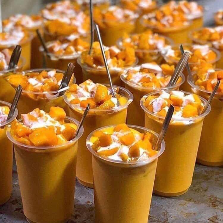 TheseDamnWords's tweet photo. MANGO SAGO SEASON NANAMAN 🥭🤤 https://t.co/2r0e7ekH69
