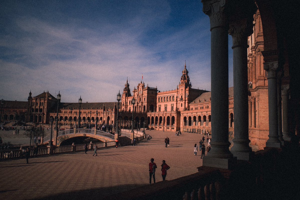 monterilloo's tweet photo. Plaza de España, Sevilla 💃 https://t.co/XGg9FNCkZC