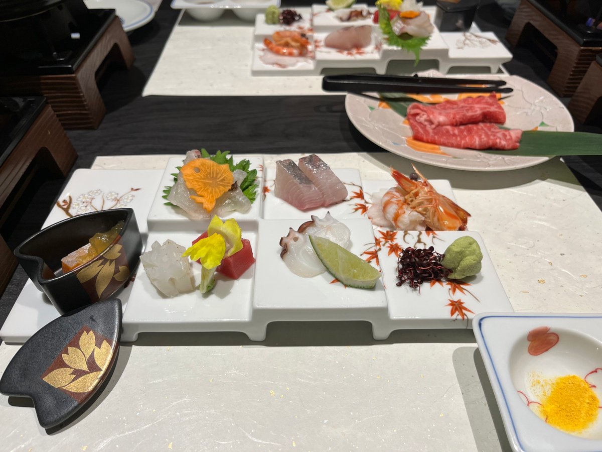 gift_place2017's tweet photo. 【念願の場所へ!!!2】
大塚国際美術館に続き、
愛媛県にある #道後温泉 に行ってきました。
改装中であるのにかかわらず、観光客が多かった印象です。日々の疲れをゆっくりと癒すことができました!
#温泉 #GPアシスタントの日常 #GIFTPLACE #IT #プログラミング #B型事業所 #福祉 #障がい者 https://t.co/WzHAptCUb9