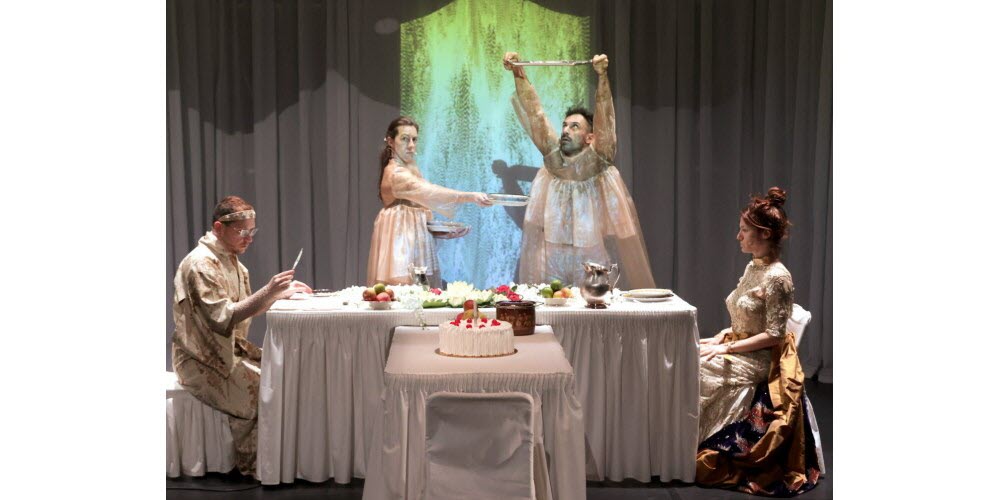 GRinStrasbourg's tweet photo. "Les Bacchantes" d'après #Euripide, une création mondiale par la metteuse en scène 🇬🇷 Elli Papakonstantinou @papelli2001, les ve. 17 mars 19h &amp; sa. 18 mars 19h, à la #Filature de #Mulhouse, en ouverture des #Vagamondes, avant une tournée en 🇫🇷, 🇦🇹 &amp; 🇮🇹.
➢https://t.co/p1VgnUZGyV https://t.co/XEe1JMeSge