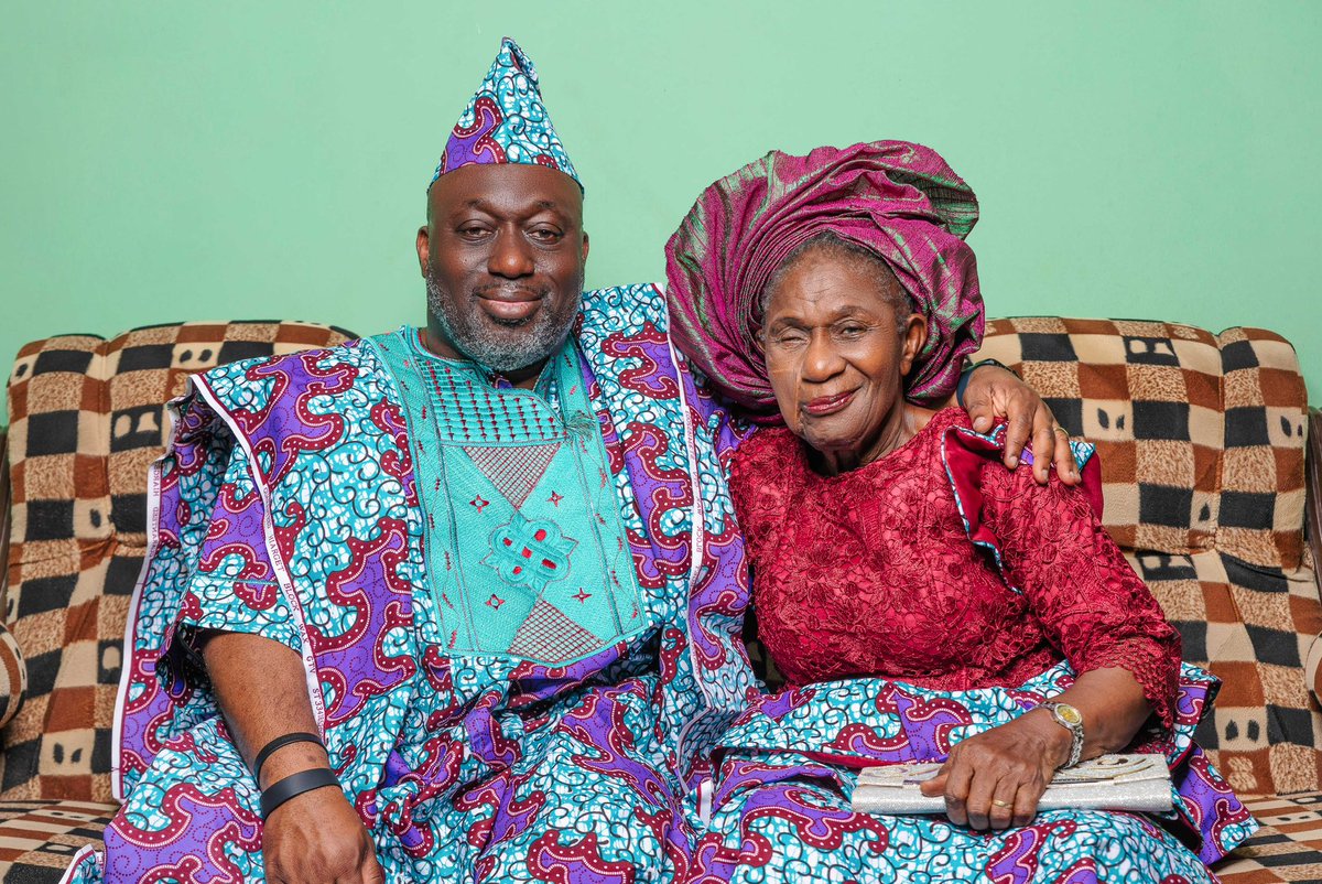 Uncle Sola tweet media