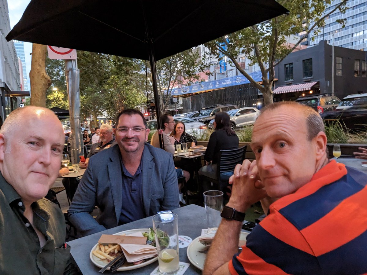 Matt Harding tweet media