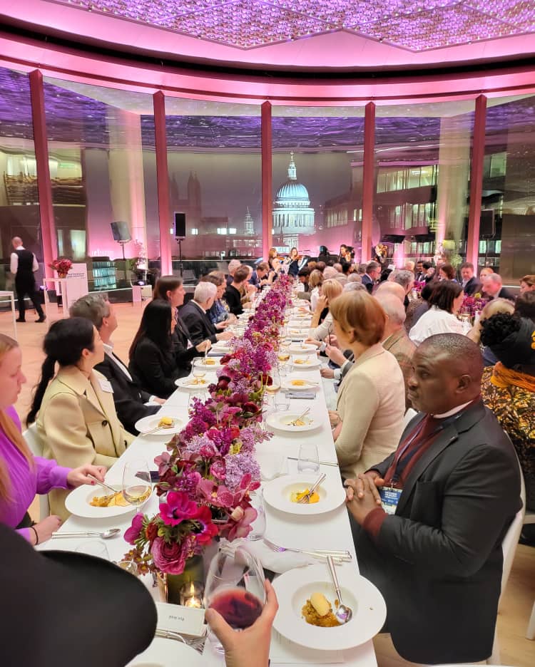 A moment with @MayorofLondon Sadiq Khan, at a dinner co-hosted with Michael Bloomberg, former New York Mayor, at the on-going  #Cities4Health Summit
Thank you @BloombergDotOrg @WHO @VitalStrat & @MayorofLondon Michael Bloomberg is a key funder @KCCAUG public health projects.