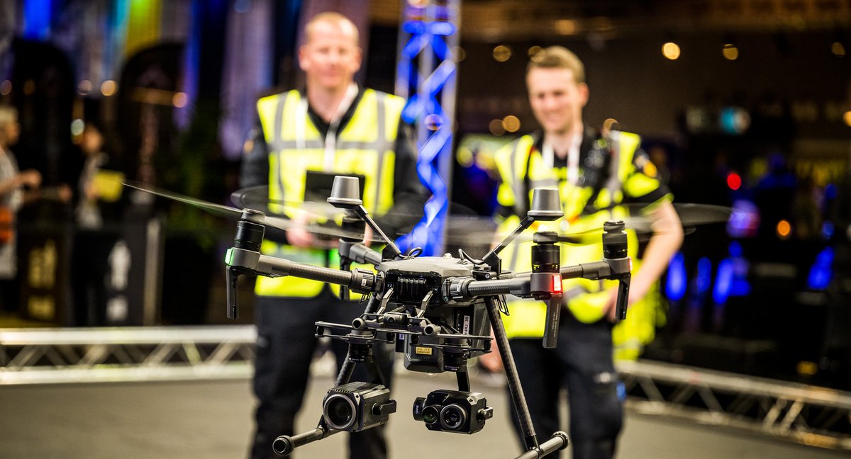Volgende week is het tijd voor de Amsterdam Drone Week "Innovative Air Mobility Connecting Cities and Regions". Natuurlijk ontbreekt de Space53 community niet op dit internationale event! Ontmoeten wij je daar? bit.ly/3FrbAPr @Amsterdamdrone #ADW