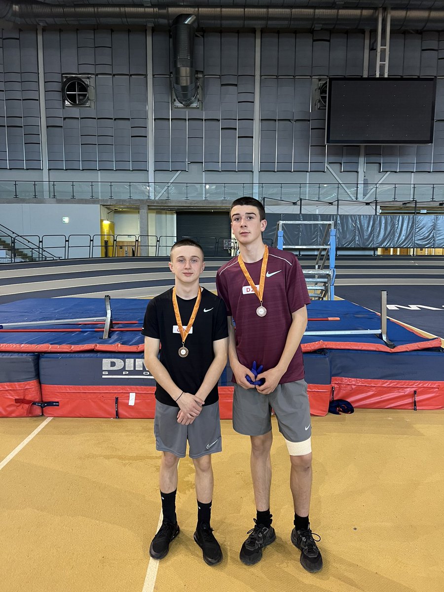 SmithycroftPE's tweet photo. Massive well done to all those who competed in yesterday’s Giant Heptathlon! A special mention to Jack Brown and Finlay Sloane who received bronze medals in the 600m and Javelin 🥉🥉 https://t.co/GB0H9ljAwH