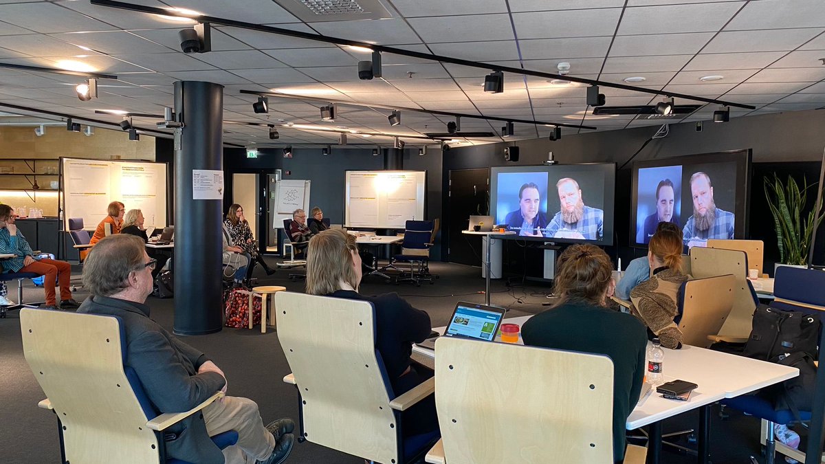 ⁦<a href="/DamonCentola/">Damon Centola</a>⁩ Pennsylvanian yliopistosta sparraa tänään #sitralab’in tiimejämme sosiaalisista verkostoista ja käyttäytymiseen vaikuttamisesta. Ilo tuoda maailman johtavaa osaamista käytännön kokeilujemme tueksi.

⁦#kokeilut #vaikuttavuus <a href="/SitraFund/">Sitra</a>⁩