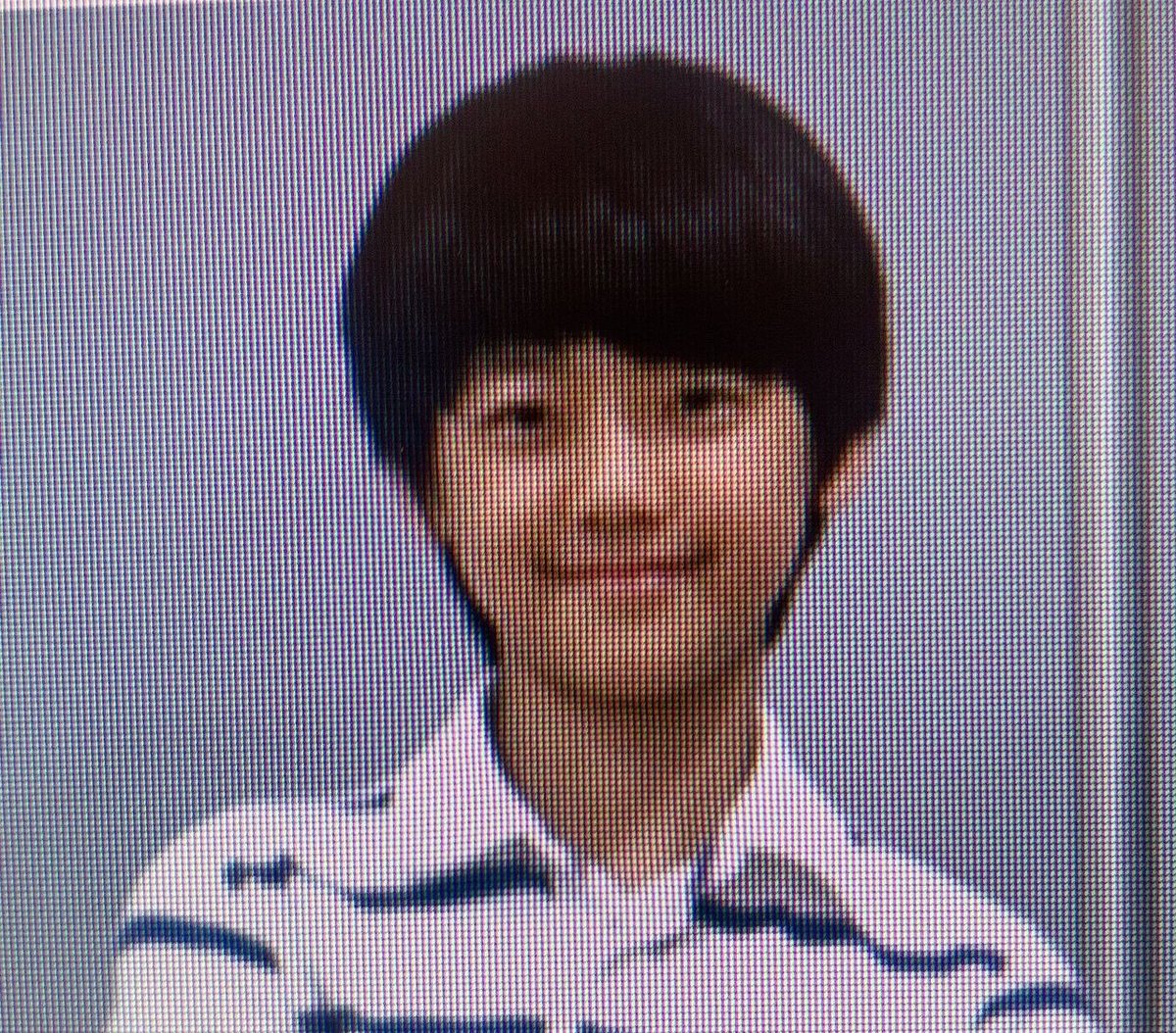 maleejamm's tweet photo. ครอบครัวน้องแจมินน่ารักจัง🥺 น้องเคยมาบ่นๆว่าเกิดมาไม่มีใครเคยบอกว่าขี้เหร่ มีออมม่าคนเดียวที่พูดแบบนั้นเพราะแก้มอ้วนเลยเรียกน้องว่า 'ขนมปังต๊อก' ล่าสุดบอกอัปป้าออมม่าเรียก 'ม๋าอ้วง' ไหนจะเป็นเด็กขี้งอนคุณยายเดินหนีออกจากบ้านตั้งแต่อนุบาลอีก ตอนเด็กๆต้องน่ารักขี้ดื้อมากแน่ㅠㅠ💔 https://t.co/gJrDLn4GZn