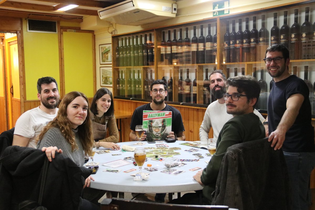 ¿Cómo conocer gente nueva para jugar a juegos de mesa? En este artículo (en inglés), os lo contamos 😋 SPOILER: Usad <a href="/MeetupES/">Meetup en Español</a>, Palup, <a href="/tirandodadosbg/">tirandodadosbg</a> y apuntaros a algún club / asociación🤩

bit.ly/407IvAk