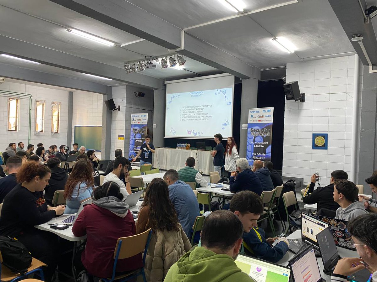 eduSatoe's tweet image. Comienza el taller de #OSINT y #FakeNews en la #SHS2k23 #OrgulloDeProfe 🤟😎🔝