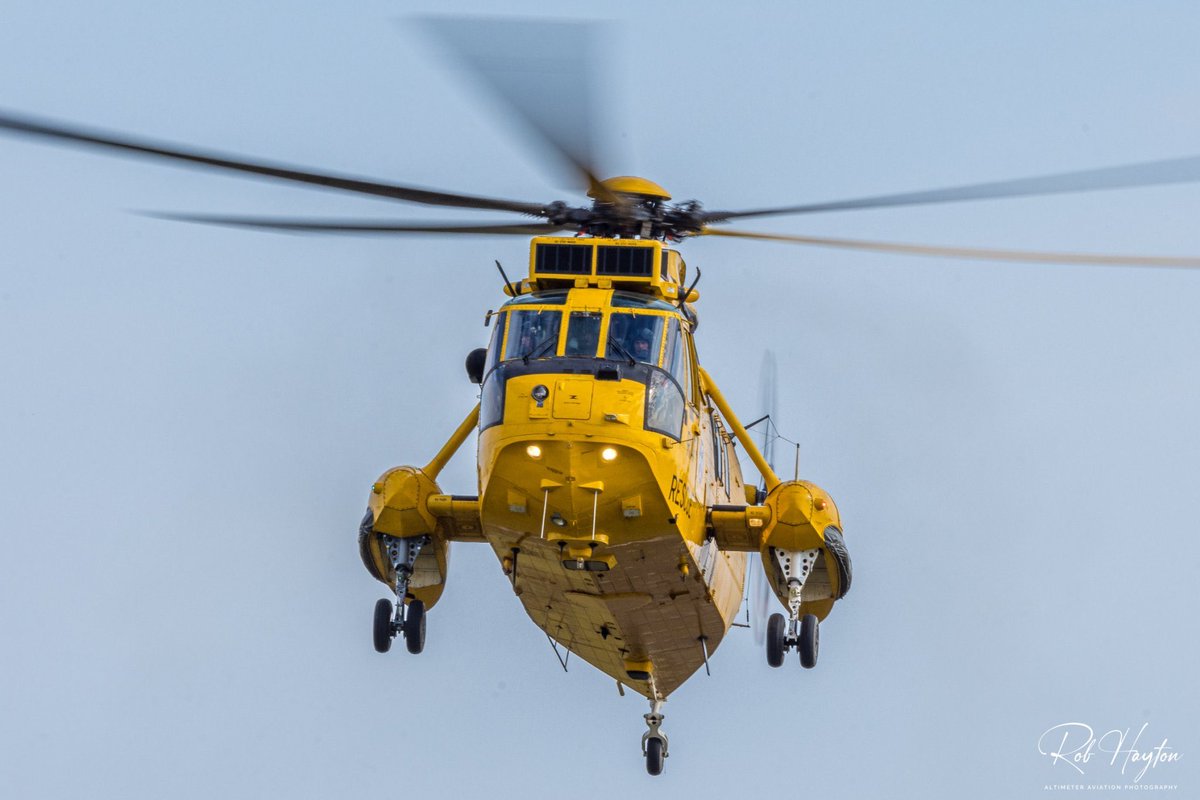 ShutterbugWGC's tweet photo. “Duxford Week”

Always great to see the Sea King - Battle of Britain Airshow 2021..⁦@RoyalAirForce⁩ ⁦@RAFMUSEUM⁩ ⁦@RAF_Cosford⁩ ⁦@IWMDuxford⁩ #Westland #WestlandHelicopter #Rescue #SeaKing #AviationPics #AviationPhoto #DuxfordAirshows #FlyingDays #AvGeek https://t.co/fBatWOD5Iq
