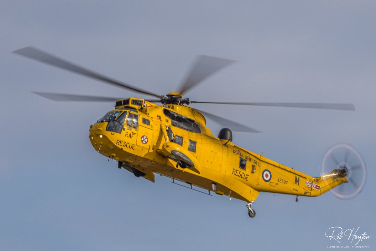 ShutterbugWGC's tweet photo. “Duxford Week”

Always great to see the Sea King - Battle of Britain Airshow 2021..⁦@RoyalAirForce⁩ ⁦@RAFMUSEUM⁩ ⁦@RAF_Cosford⁩ ⁦@IWMDuxford⁩ #Westland #WestlandHelicopter #Rescue #SeaKing #AviationPics #AviationPhoto #DuxfordAirshows #FlyingDays #AvGeek https://t.co/fBatWOD5Iq