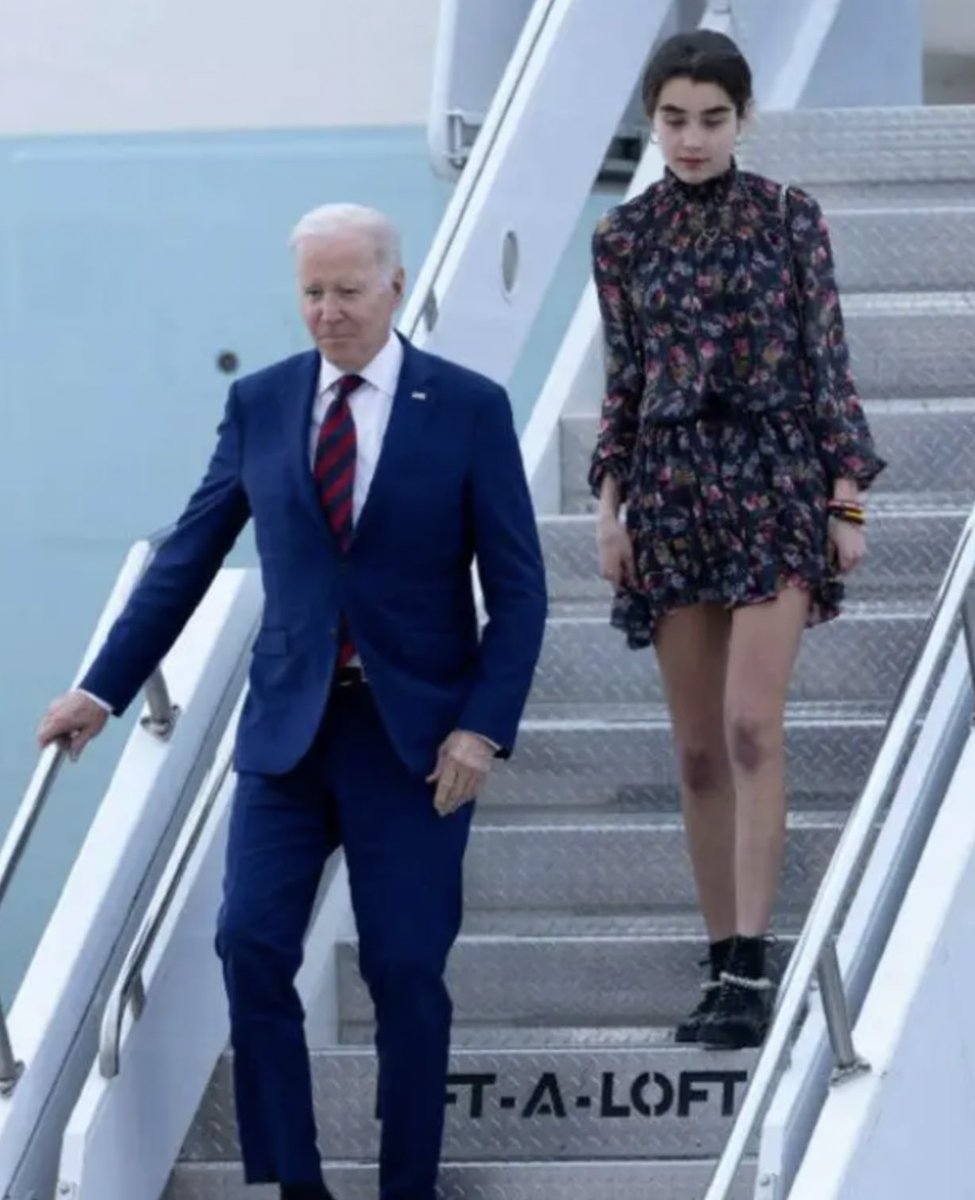 Emilio2763's tweet photo. Who Knew #Biden Granddaughter was Eddie Munster?… https://t.co/RTLSTB8jUI