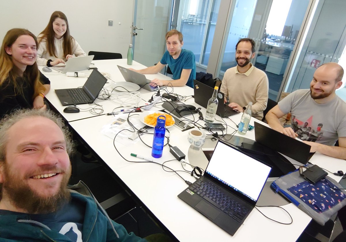 Robert Haase (@haesleinhuepf) on Twitter photo #BiAPoL Napari #hackathon time <a href="/PoLDresden/">Physics of Life Dresden</a> 😃
(actually still at <a href="/csbdresden/">Center for Systems Biology Dresden</a> 😁) #BiAPoL Napari #hackathon time <a href="/PoLDresden/">Physics of Life Dresden</a> 😃
(actually still at <a href="/csbdresden/">Center for Systems Biology Dresden</a> 😁)