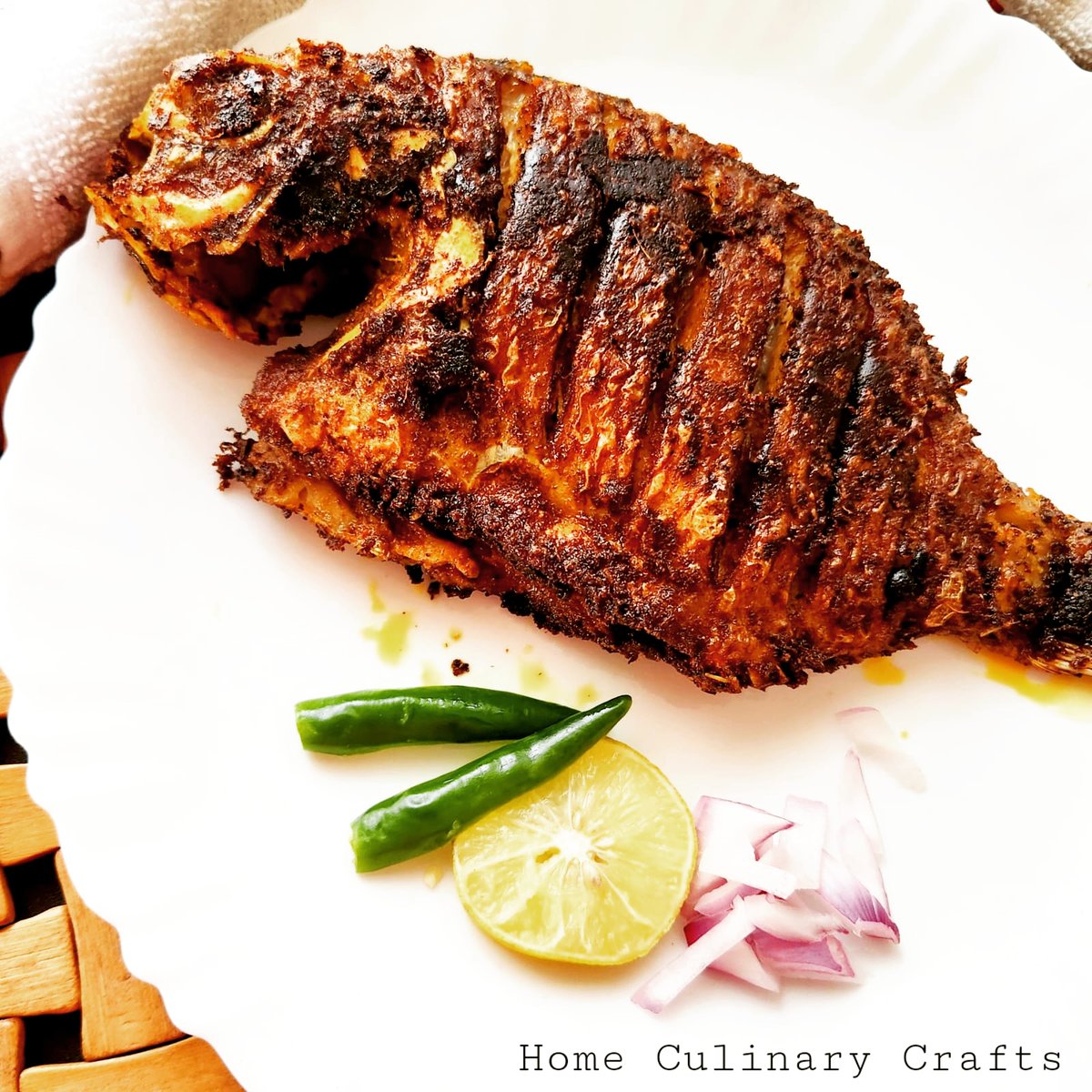 home_culinary's tweet photo. Pan Fried Crispy Whole Fish.
Recipe link : https://t.co/WD2dtHlm0T
#fishfry #RecipeOfTheDay #fishrecipes #easyfishfry https://t.co/TQOJtQ5DkN