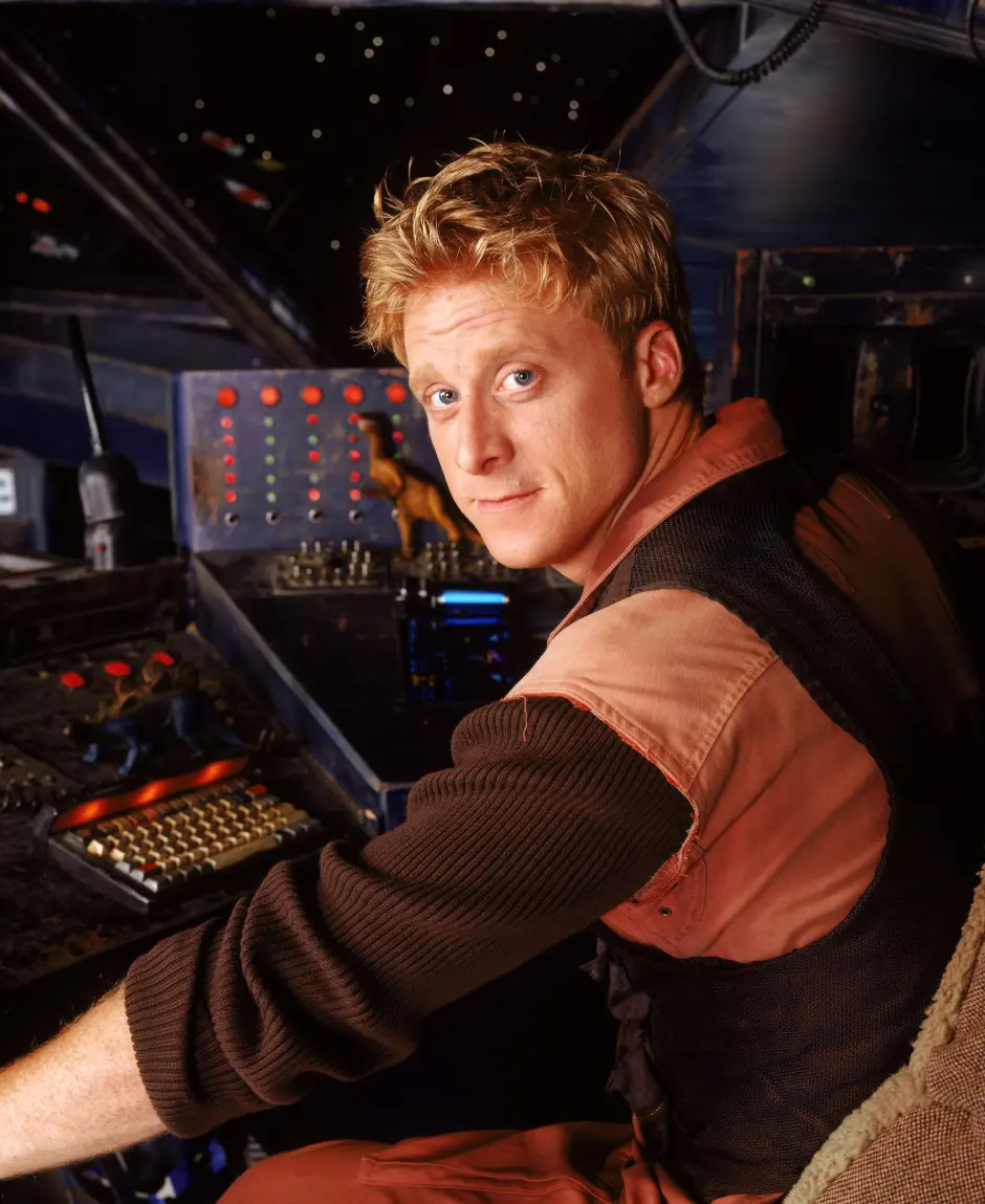 \"I am a leaf on the wind.\"

Happy birthday to Alan Tudyk, who turns 52 today. 