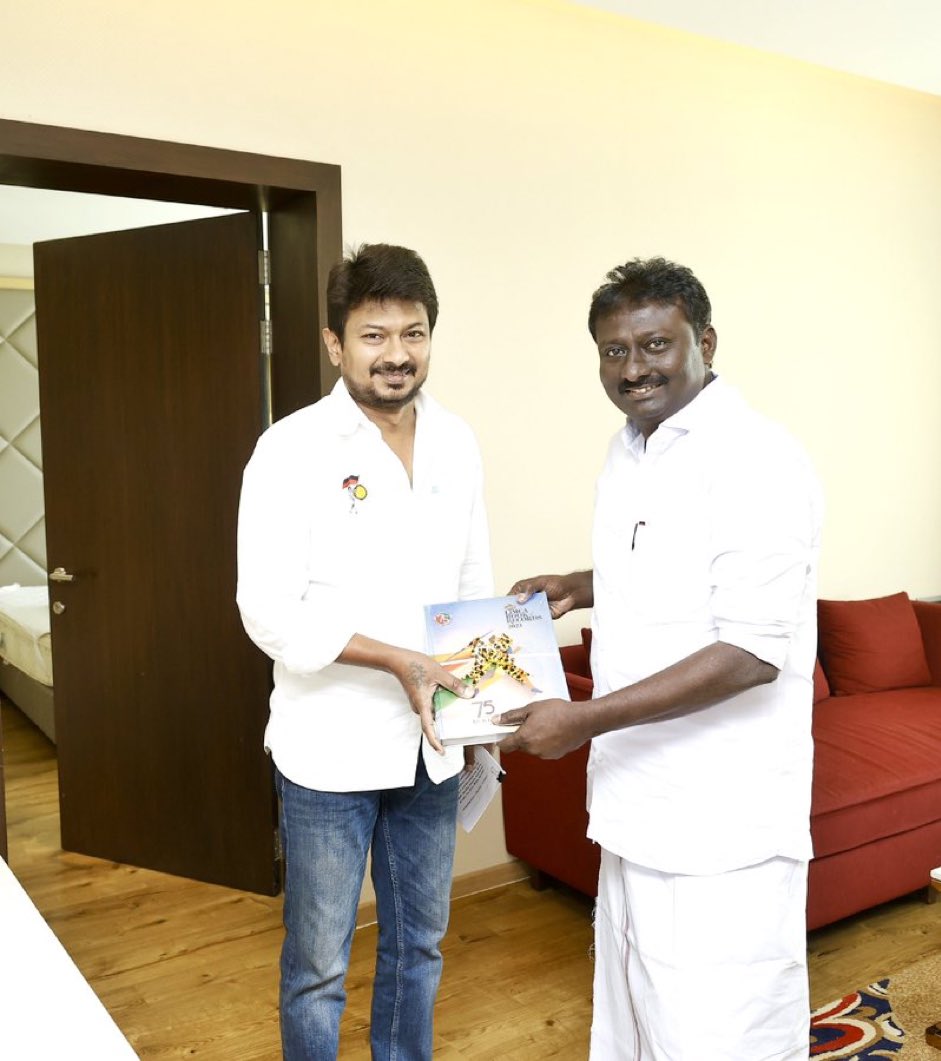 avprameshbabu's tweet photo. Happy birthday 🎂 Joel @Joel_Dmk Anna. https://t.co/RTwVPxazUt