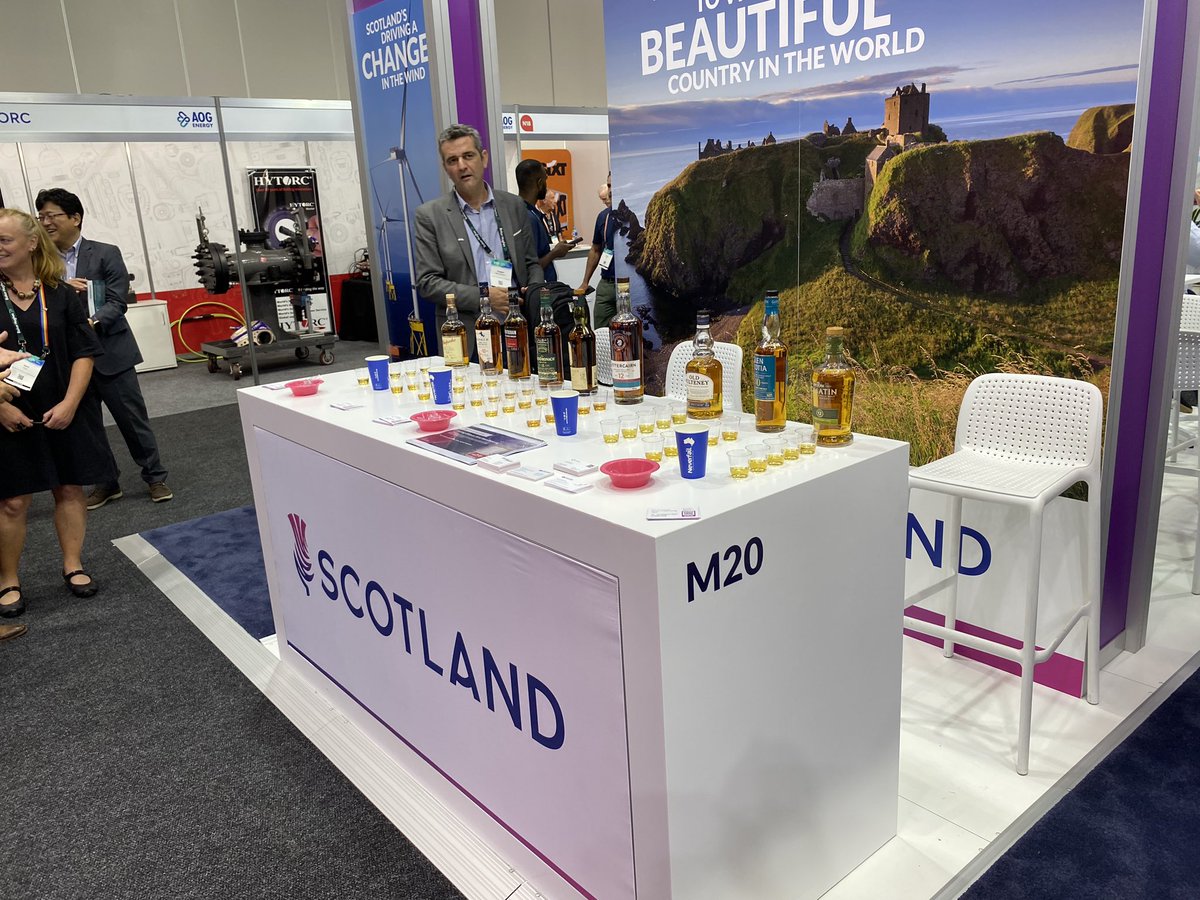 ericfmay's tweet photo. Great to be at #AOGEnergy enjoying a dram following a stimulating day chairing @ExportsEnergy session, being on #NERA panel &amp; hearing from @MadeleineMHKing this morning on the future of gas, hydrogen &amp; #CCS in Australia. https://t.co/LCxxiWeHJe