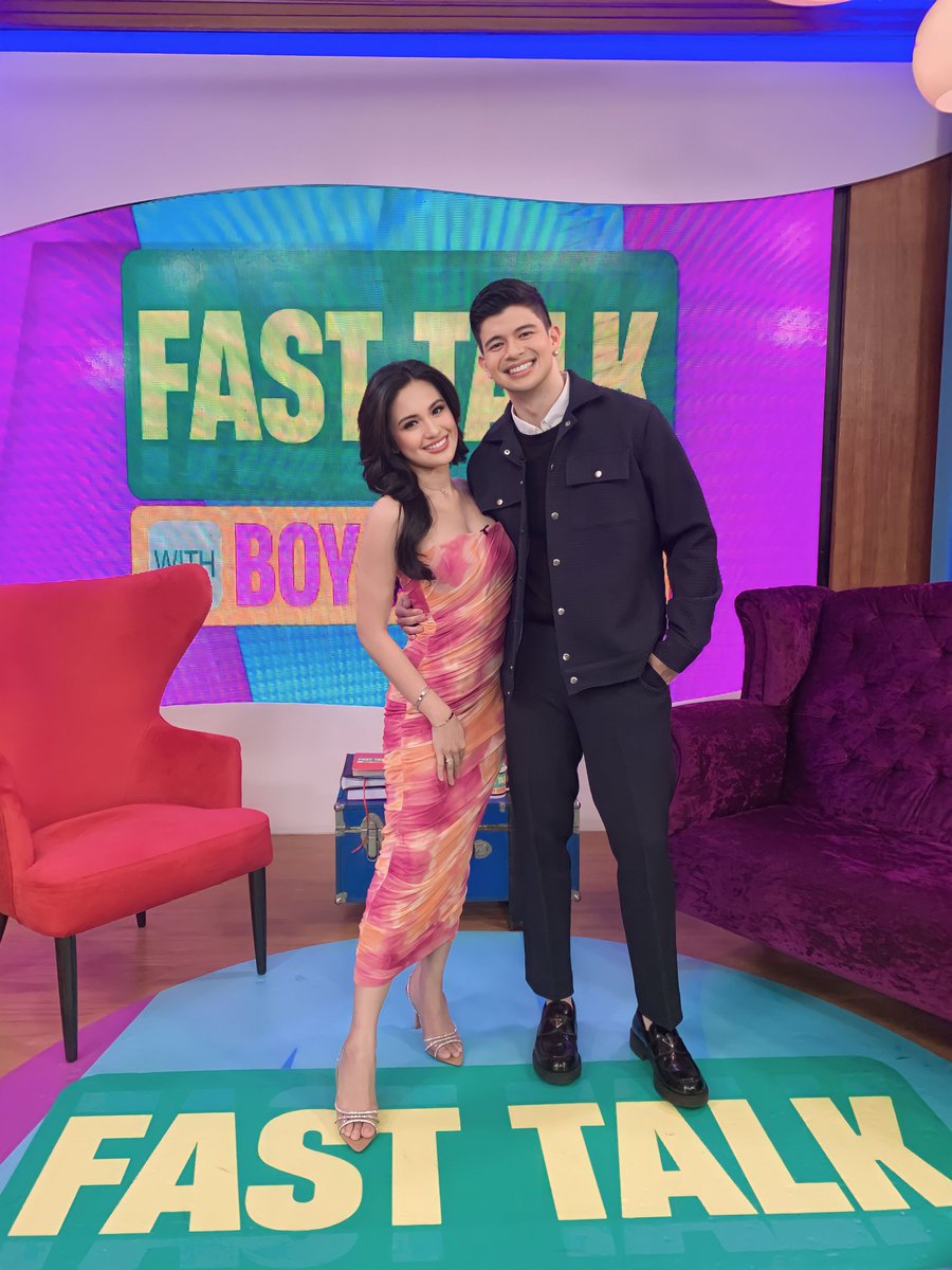 Sparkle_GMA's tweet photo. Are Julie and Rayver each other's soulmate? ✨️ 

Were you able to catch Julie Anne San Jose and Rayver Cruz on this afternoon's #FastTalkWithBoyAbunda? 

#JulieAnneSanJose #RayverCruz #JulieVer https://t.co/TPTYqUYPxv