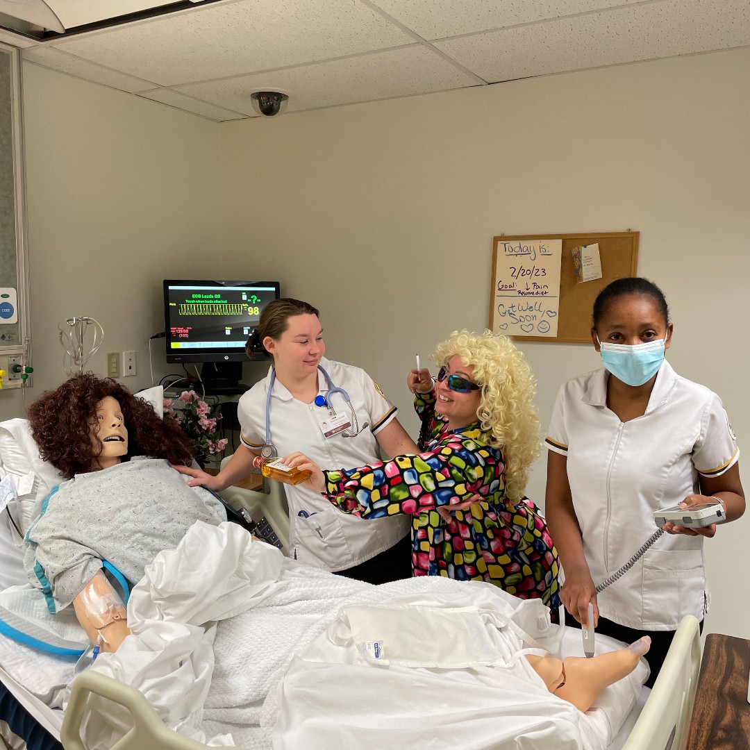 ccc_nursing's tweet photo. Good luck today on your final exam, seniors! You got this!
#CCCSON #Seniors #ProfAxt # CedarCrestCollege https://t.co/mZtZSUan8d