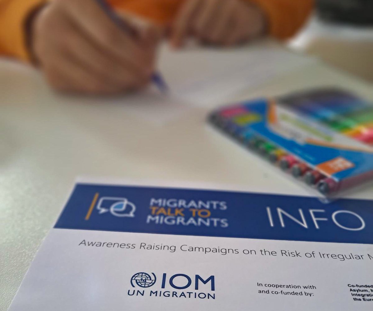 IOMWBalkans's tweet photo. ✅Rights & obligations
✅Emergency contacts
✅Alternative pathways
IOM Montenegro 🇲🇪 launched its first Info Session for migrants in Spuz & Bozaj centers.
Raising awareness on risks of irregular migration is key to protect migrants & reduce their vulnerabilities.
#WBAware https://t.co/6ihKVvORWx